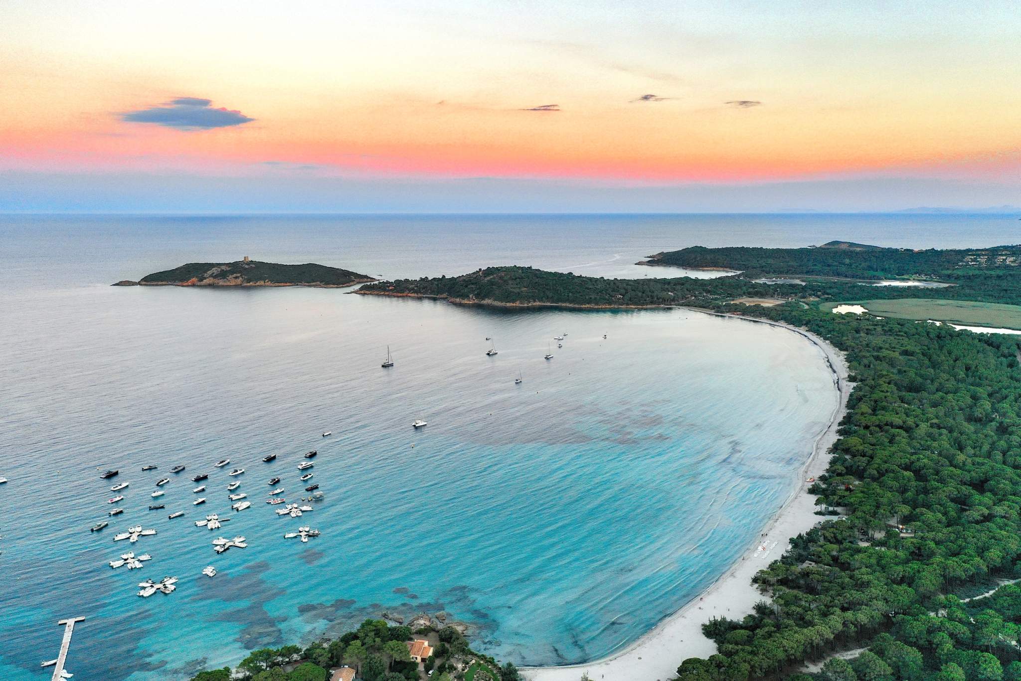 La baie de Pinarello
