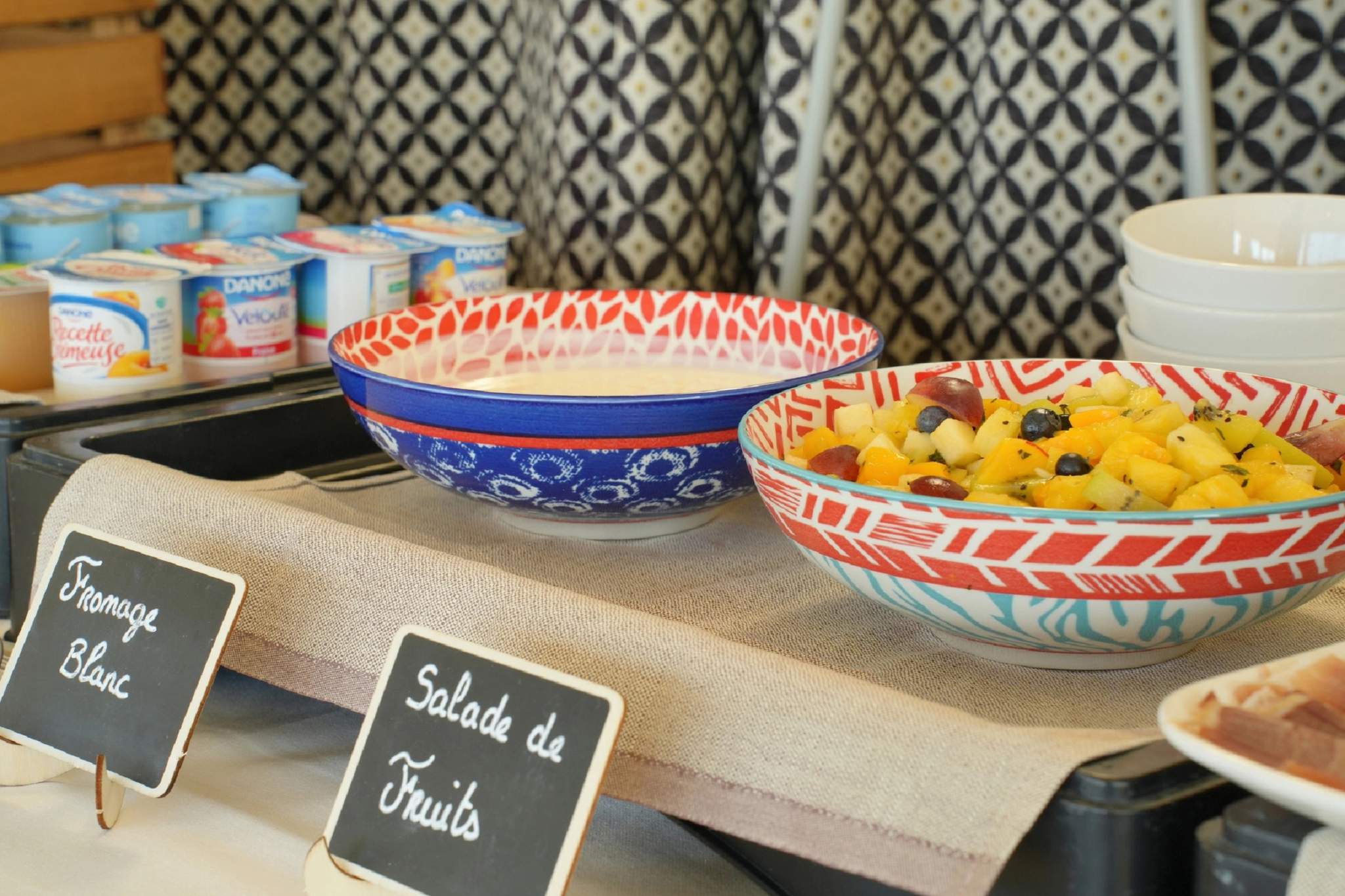 Le buffet petit-déjeuner de l'hôtel U Paesolu